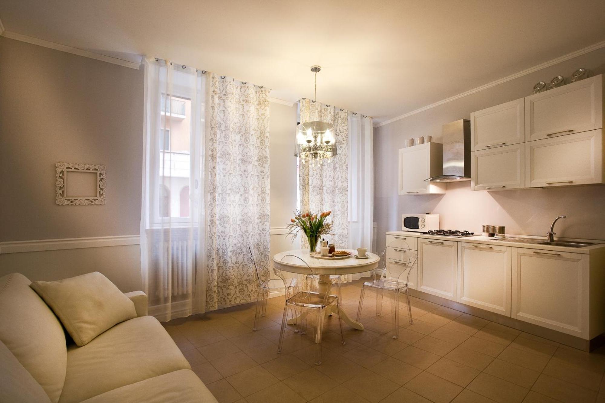Casa Di Charme "Rosa-Rosae" Apartment Verona Bagian luar foto